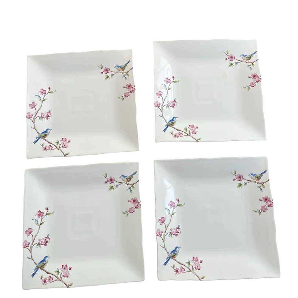 Lot Of 4 222 Fifth Feathered Friends Birds Floral Square Dinner Plate, Scalloped